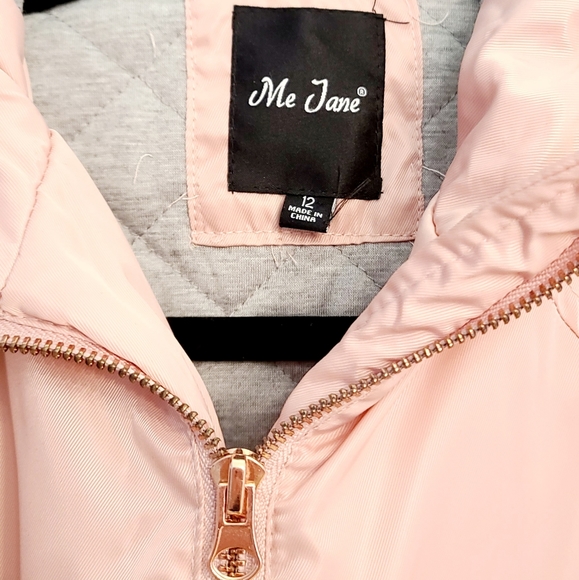 Me Jane Pink Puffer jacket, Girl Size 12 - Picture 4 of 7